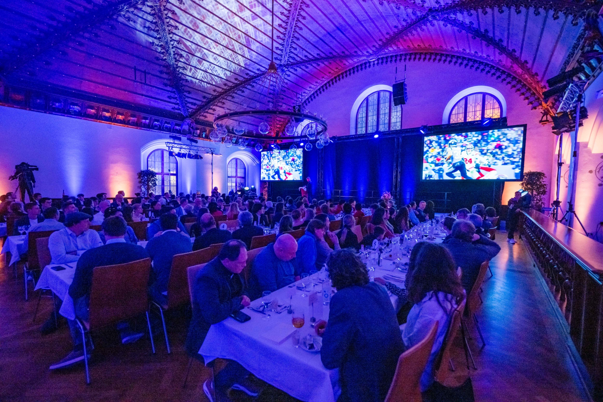 Landeshauptstadt München - Referat für Bildung und Sport

Sportempfang im Alten Rathaus
27.03.2025

Foto: Tobias Hase / LHM RBS