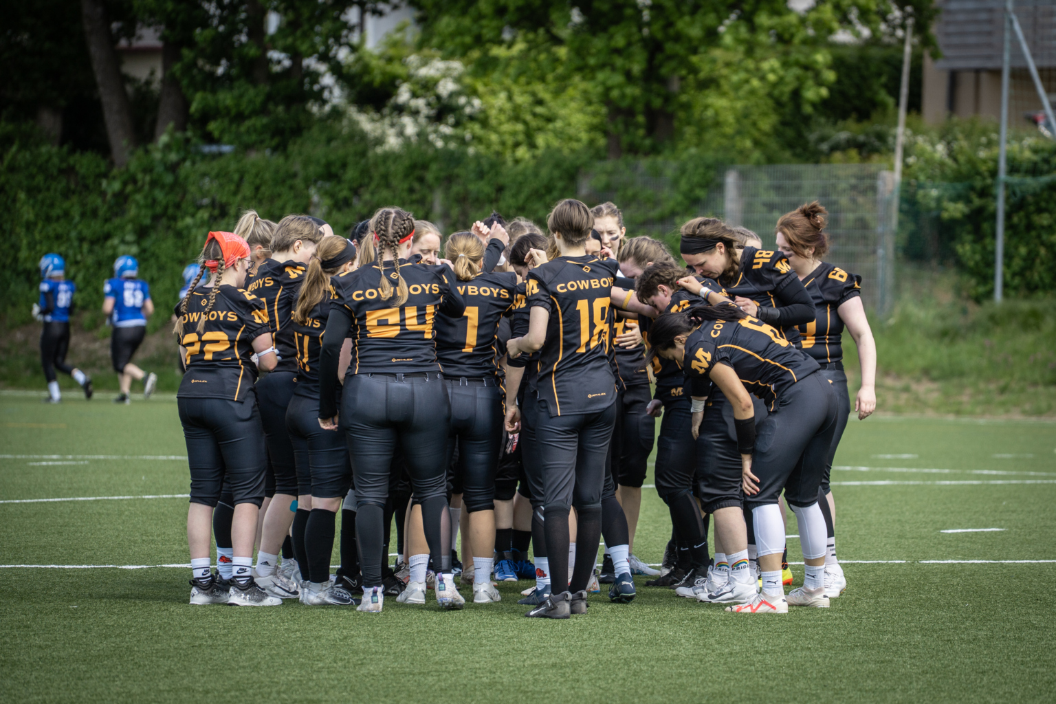 Die SG Cowboys/Razorbacks machen sich bereit und wärmen sich auf