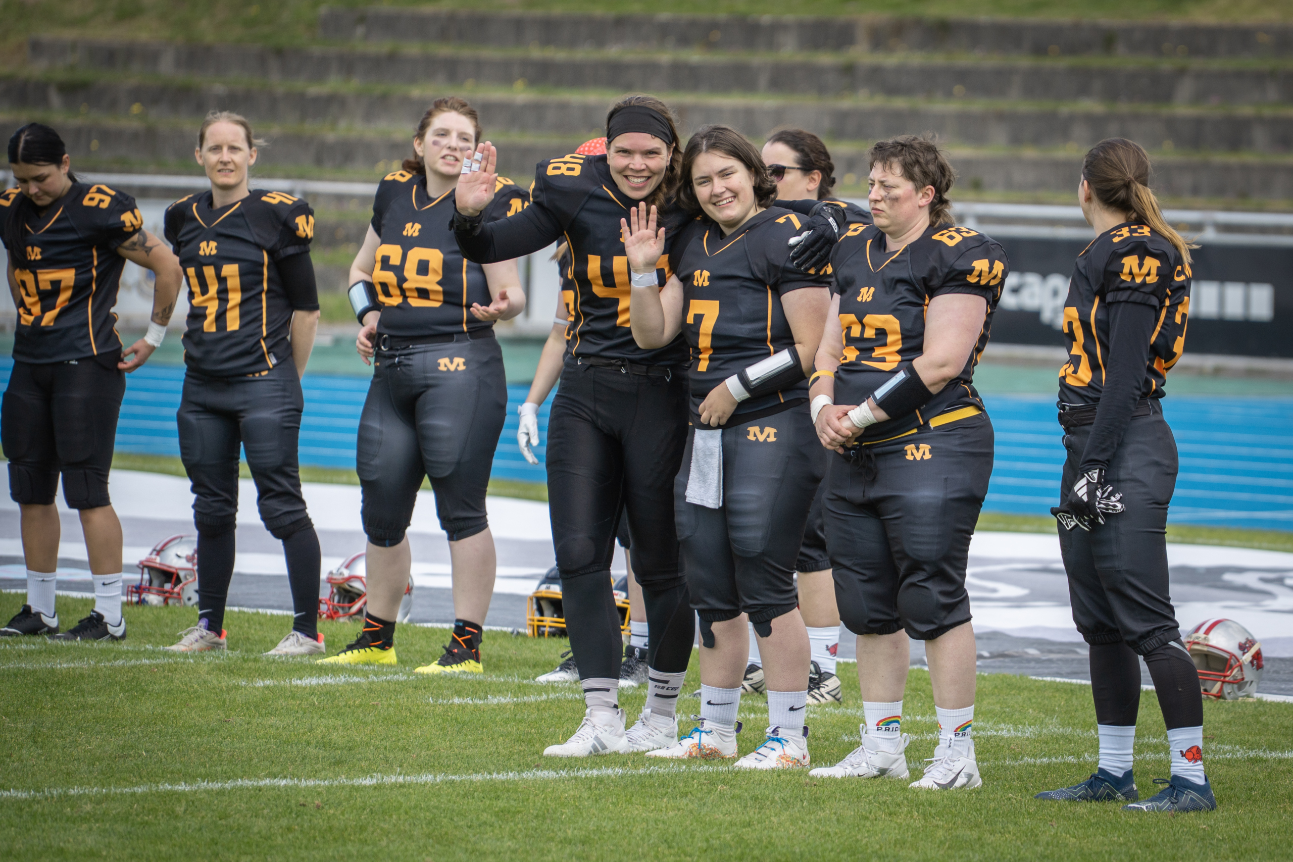 Die SG Cowboys/Razorbacks ist mit einem Auswärtsspiel bei den Allgäu Comets Ladies in die GFL Women 2 gestartet.