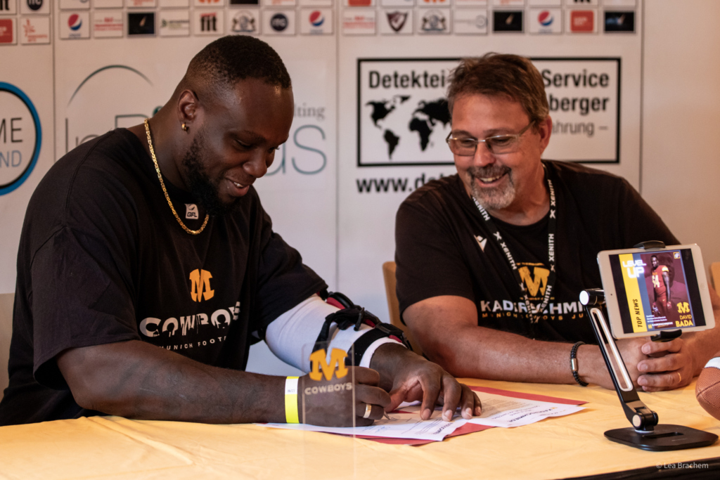 DAVID BADA - SCHIRMHERR DER MUNICH COWBOYS JUNIORS