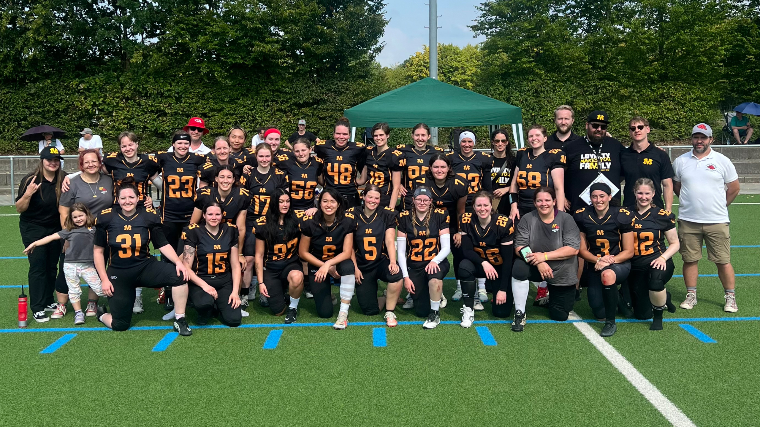 Spielgemeinschaft Cowboys/Razorbacks Ladies unterliegt Tabellenführer Reutlingen Eagles Ladies im letzten Auswärtsspiel